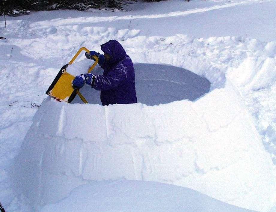 Строительство снежных крепостей
